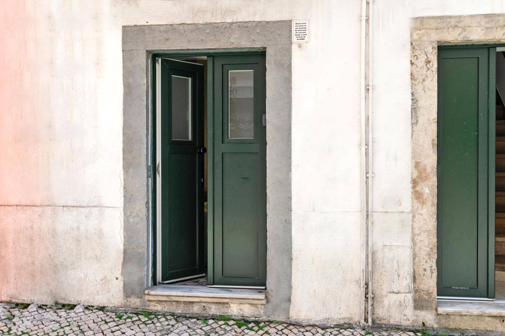 Apartment In Bairro Alto 58 - Lisbon Charm Eksteriør bilde